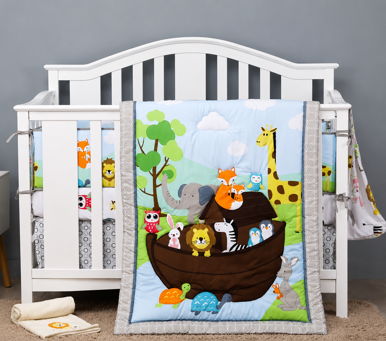 Crib Set Noah's Ark