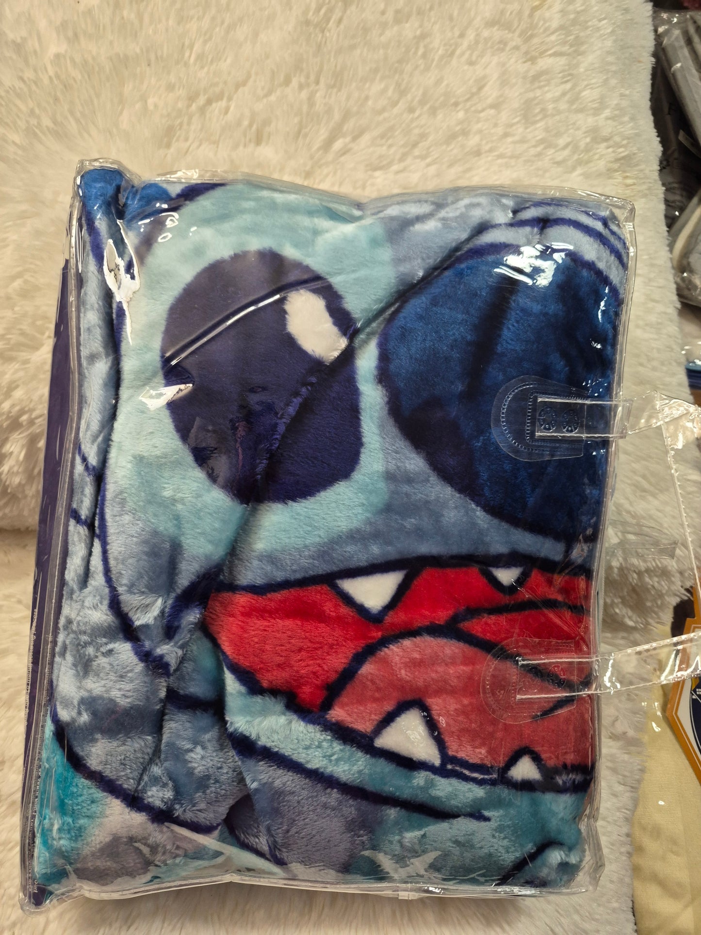 Twin Raschel Blanket Stitch