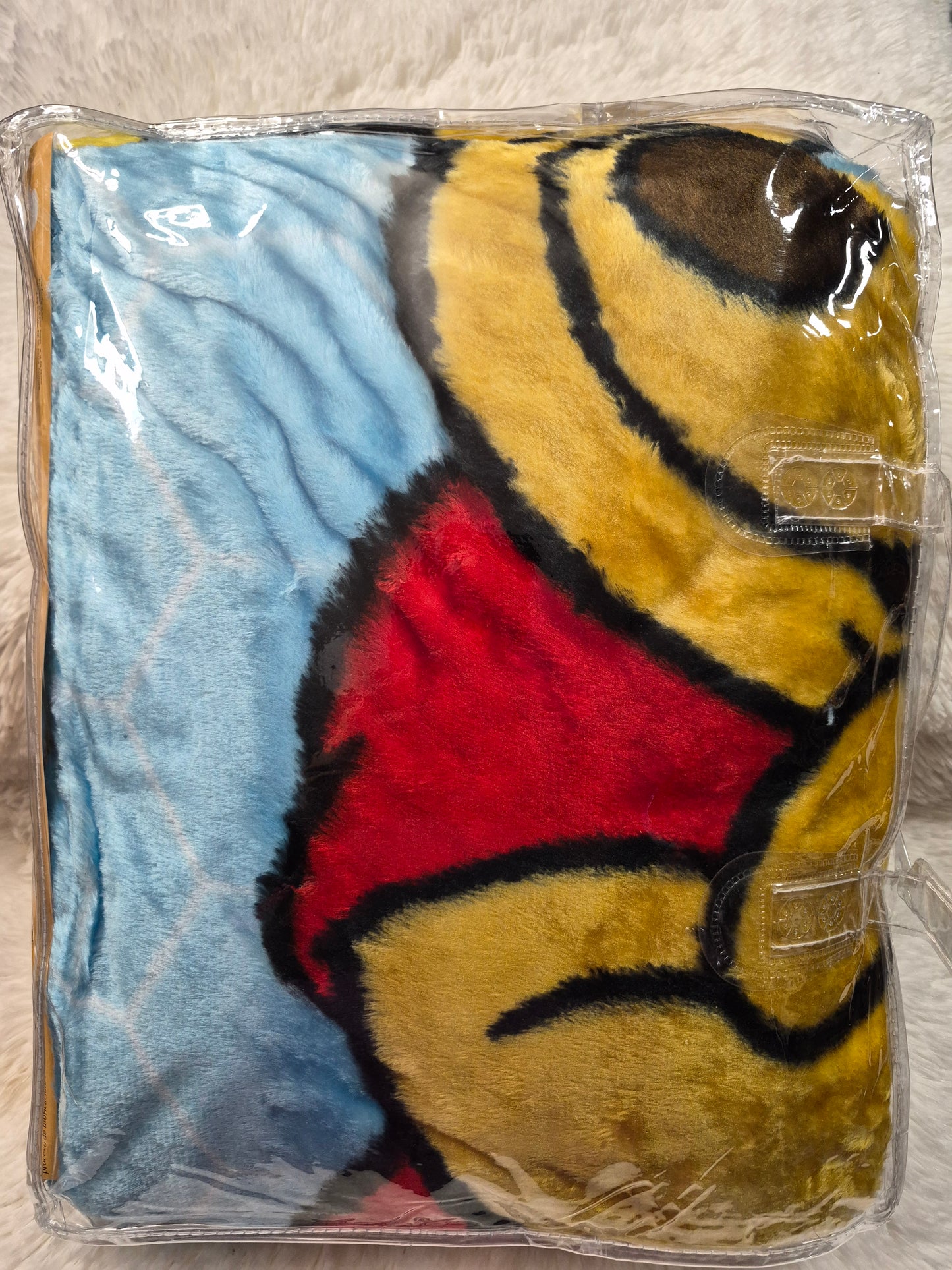 Twin Raschel Blanket Pooh