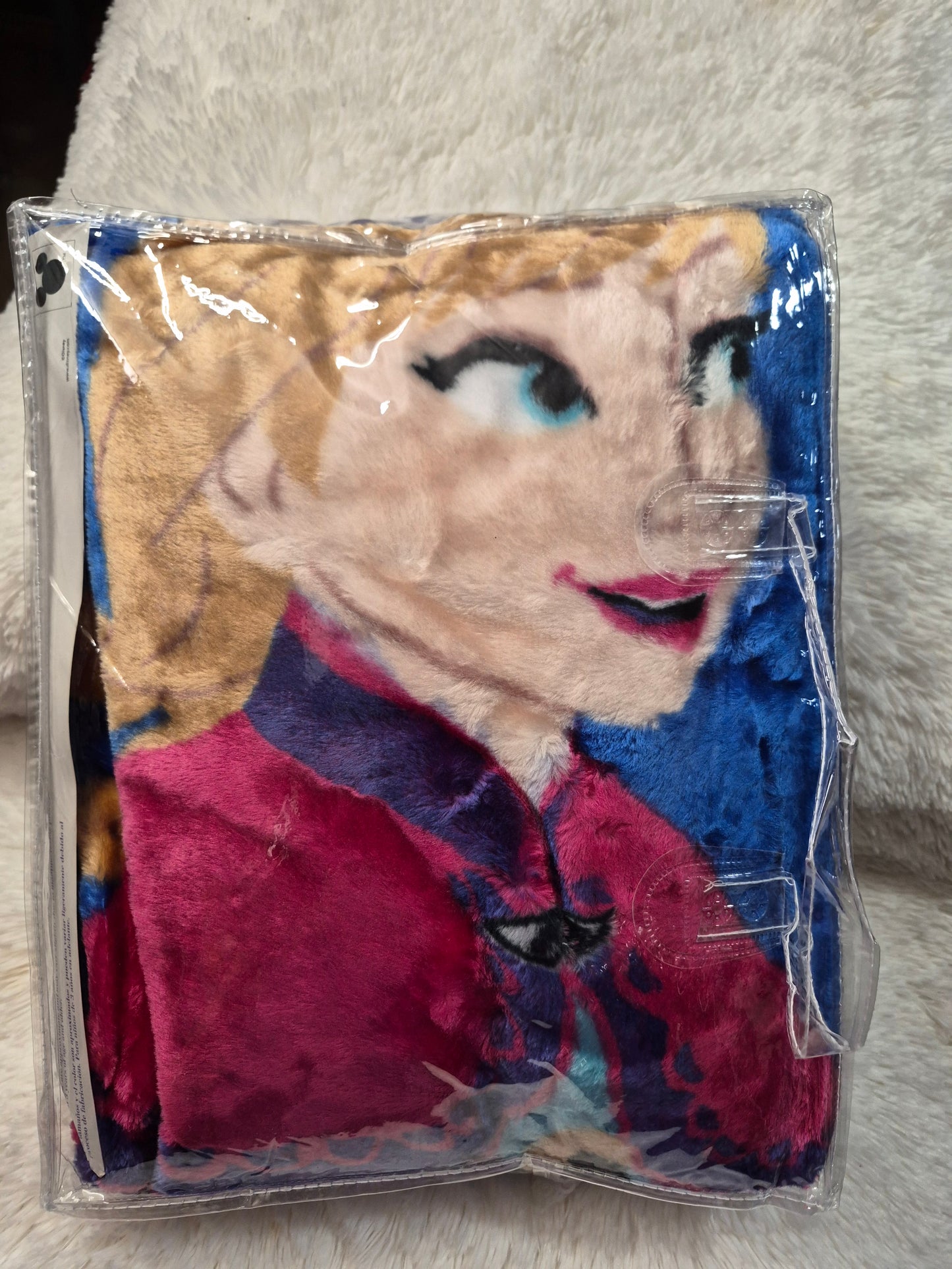 Twin Raschel Blanket Frozen