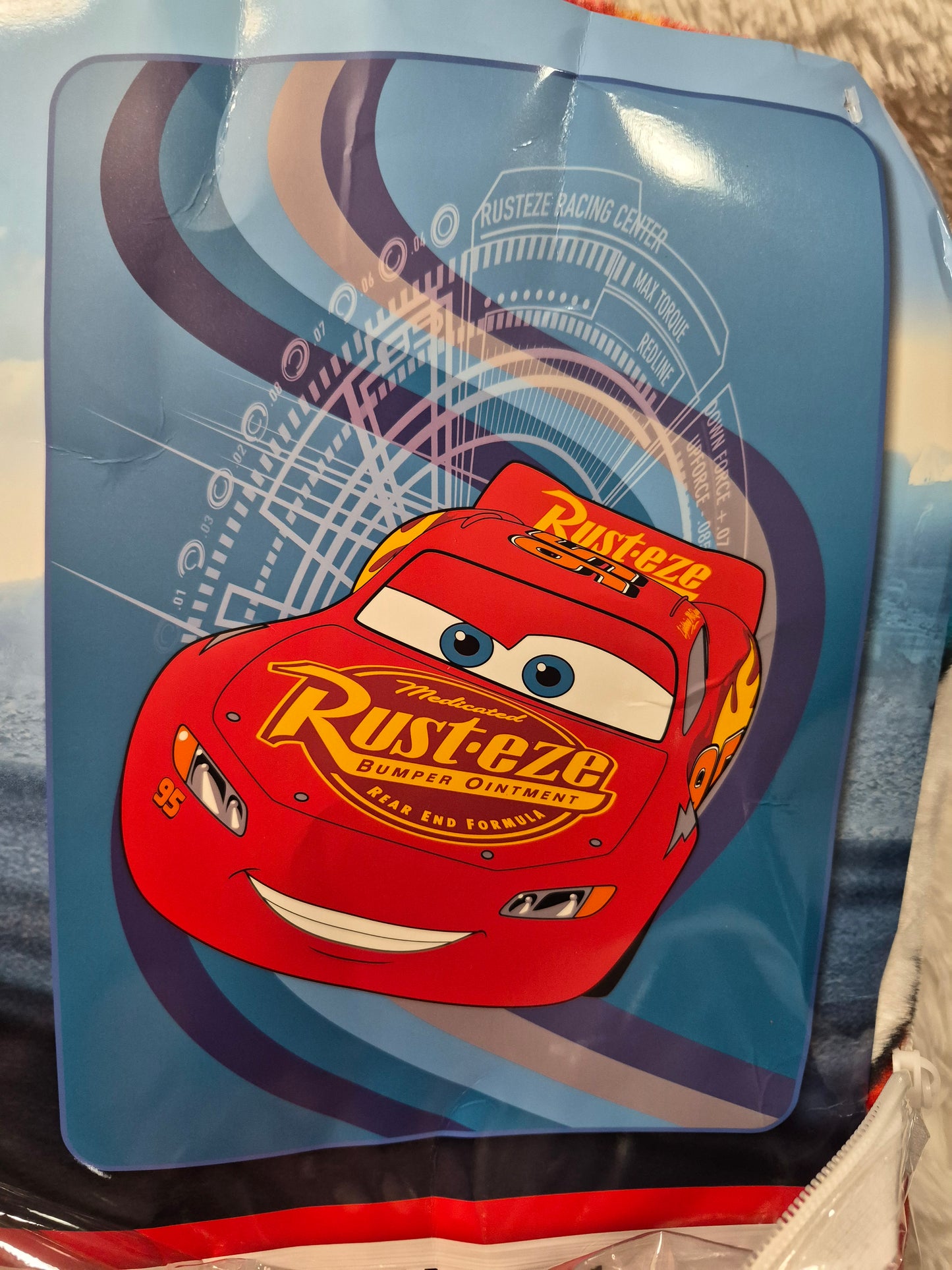 TWIN RASCHEL BLANKET CARS