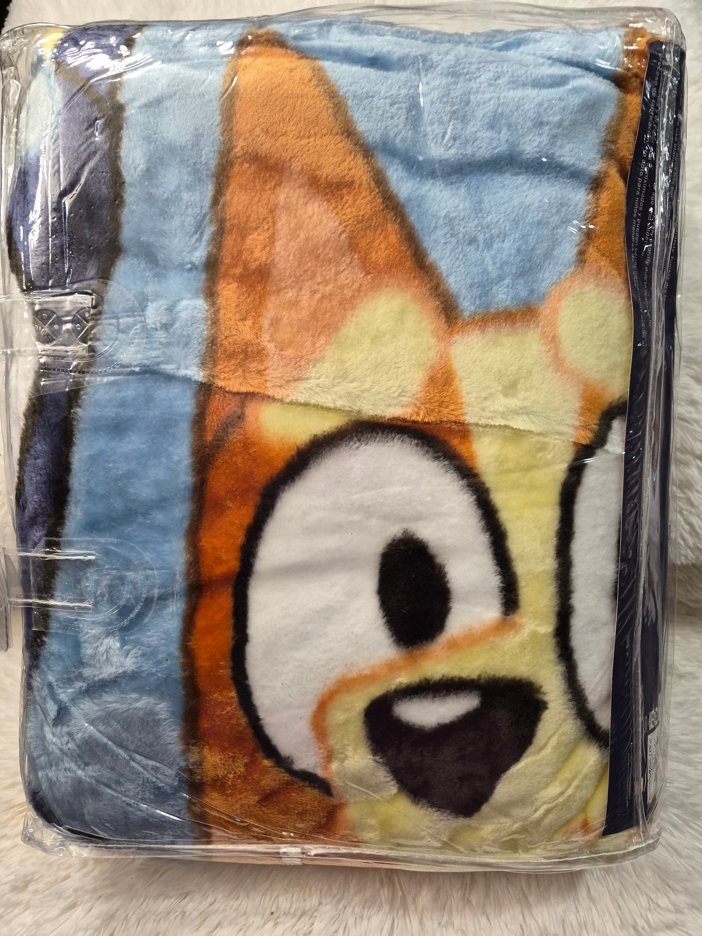 Twin Raschel Blanket Bluey